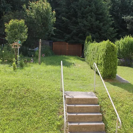 شقة Zum Vierbeiner *